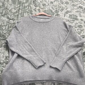 Aerie Heather Gray Women's Crew Neck Sweater